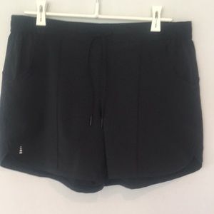 3for$25 Lands’ End Black Shorts - Size 12